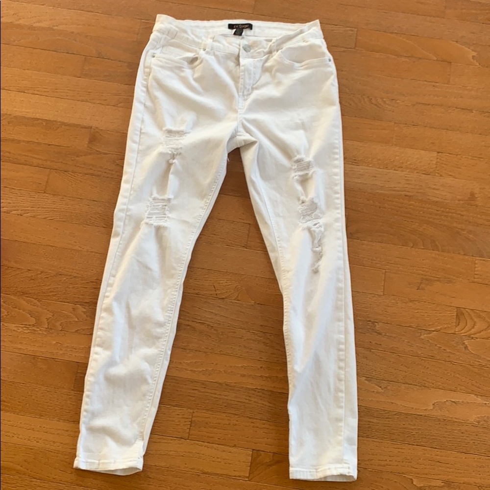 White jeans🌷